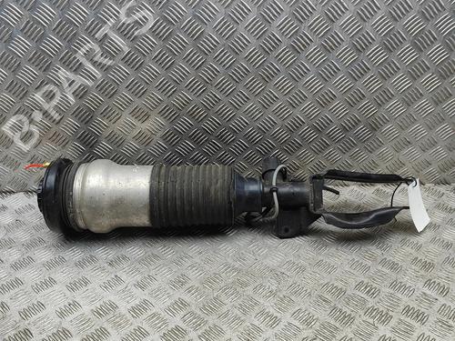 Used Left front shock absorber Left front shock absorber PORSCHE MACAN (XAB) 4S Electric 4 (XABDC1) (517 hp) 33433083 33433083
