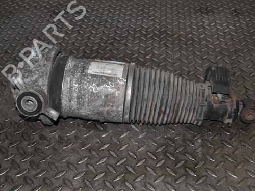 Used Left rear shock absorber Left rear shock absorber LAND ROVER RANGE ROVER IV (L405) 4.4 SDV8 4x4 (340 hp) 33344110 33344110