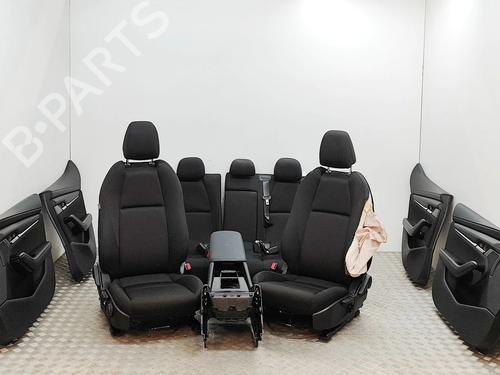 conjunto-de-bancos-mazda-3-hatchback-bp-2018-30937570 main image