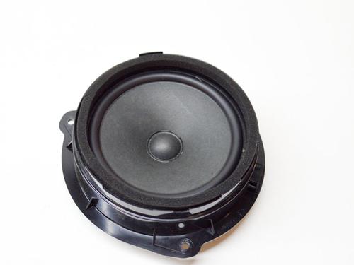 Haut-parleur AUDI A3 Limousine (8VS, 8VM) 30 TFSI (115 hp) 27753598