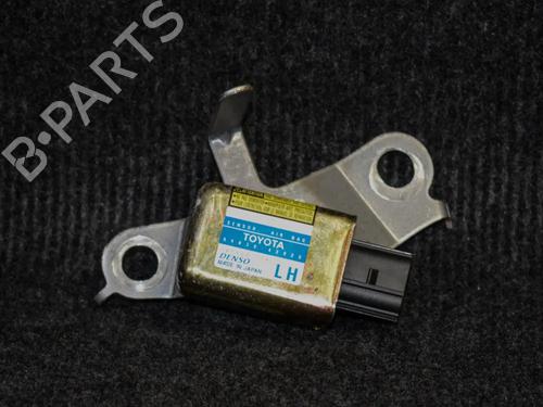 Used Electronic sensor Electronic sensor TOYOTA RAV 4 II (_A2_) 2.0 4WD (ACA21, ACA20) (150 hp) 6720831 6720831