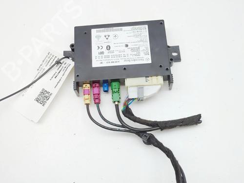Used Electronic module Electronic module MERCEDES-BENZ GLA-CLASS (X156) GLA 180 (156.942) (122 hp) 39989620 39989620
