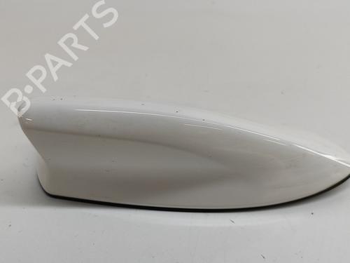 Used Antenna/Base TOYOTA HILUX VIII Pickup (_N1_) 2.4 D 4WD (GUN125_, GUN125R) (150 hp) 24581029