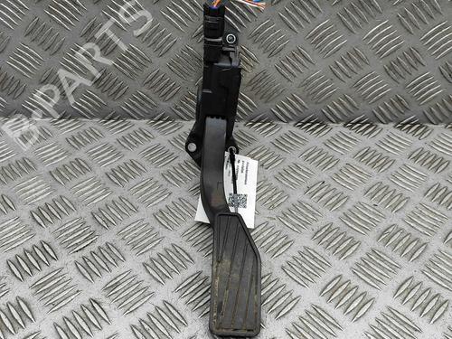 Used Pedal Pedal SUZUKI GRAND VITARA II (JT, TE, TD) 2.4 All-wheel Drive (JT424, JB424, TDA4) (166 hp) 33375362 33375362