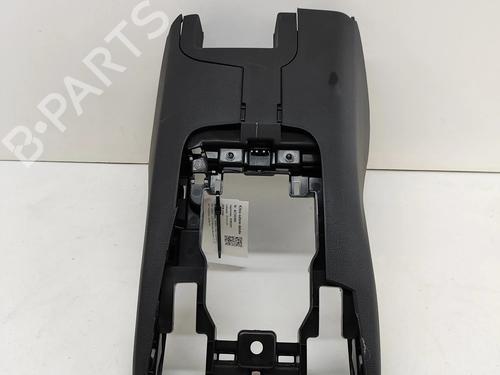 Used Middle console HONDA CIVIC X Hatchback (FC_, FK_) 2.0 Type-R (FK8) (320 hp) 20981816