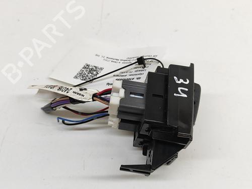 Switch NISSAN X-TRAIL II (T31) 2.0 dCi 4x4 | BP25787157I30 