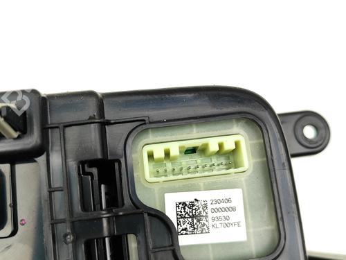 Switch HYUNDAI IONIQ 6 (CE) EV All-wheel Drive | BP33962317I30  - Image 9