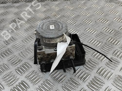 Used ABS pump VW GOLF VII (5G1, BQ1, BE1, BE2) e-Golf (136 hp) 27350505