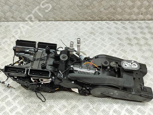 Used Heater matrix box AUDI Q7 (4MB, 4MG, 4MQ) 3.0 TDI quattro (272 hp) 25616340