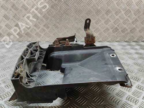 Used Support Support LAND ROVER RANGE ROVER III (L322) 4.4 D 4x4 (313 hp) 18604773 18604773