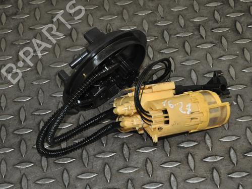 Used Fuel pump Fuel pump MERCEDES-BENZ C-CLASS (W205) C 220 BlueTEC / d (205.002, 205.004) (170 hp) 33344529 33344529