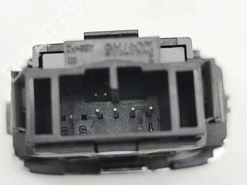 Switch VOLVO V40 Cross Country (526) D2 | BP33378732I30 - Image 7