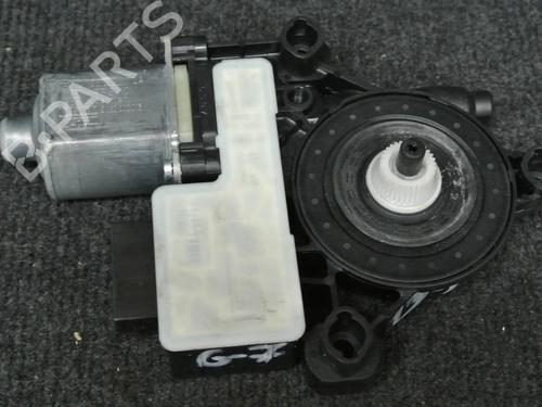 Used Right rear window motor Right rear window motor VW GOLF VII (5G1, BQ1, BE1, BE2) 2.0 TDI (150 hp) 6718729 6718729