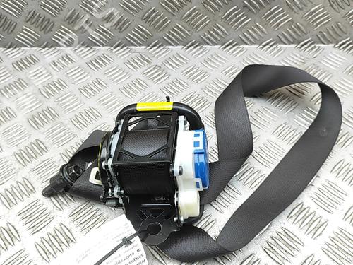 Front left seatbelt SUBARU WRX Saloon (GJ) STi 2.5 AWD | BP32973376I26 - Image 2