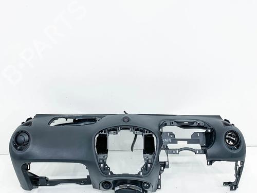 Used Dashboard Dashboard NISSAN JUKE (F15) 1.6 (117 hp) 6758494 6758494