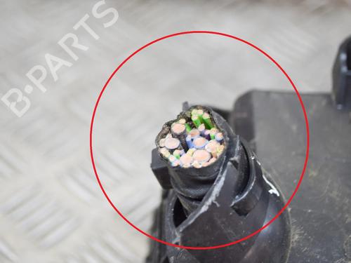 Fuse box PEUGEOT 208 I (CA_, CC_) 1.2 VTI 82 | BP10527627E1 