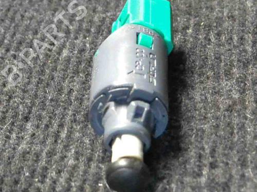 Used Electronic module RENAULT MEGANE III Hatchback (BZ0/1_, B3_) 1.5 dCi (106 hp) 6728317