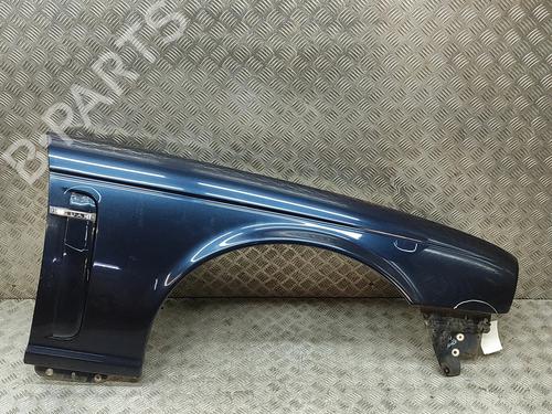 Guarda-lamas direito JAGUAR XJ (X350, X358) D 2.7 (207 hp) 31021194