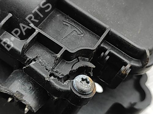 Electronic module TESLA MODEL Y (5YJY) EV Performance All-wheel Drive | BP34701495M83  - Image 7