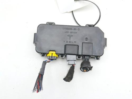 Electronic module TESLA MODEL Y (5YJY) EV Performance All-wheel Drive | BP39686967M83  - Image 5