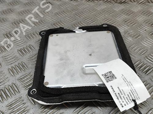 Electronic module TESLA MODEL X (5YJX) 90D AWD | BP21077797M83 - Image 4