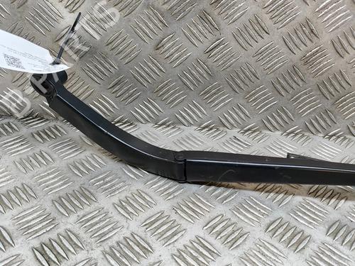 Vindspejlsviskerarm TOYOTA RAV 4 V (_A5_, _H5_) 2.5 Hybrid (AXAH52) | BP30885368C143