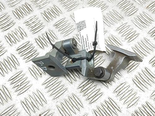 Used Hinge/Door check strap Hinge/Door check strap 33382849 33382849