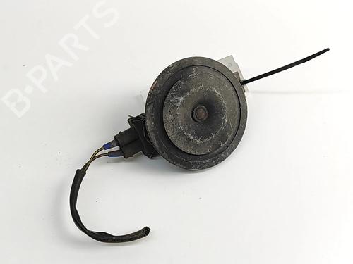 horn-vw-golf-iii-cabriolet-1e7-1993-1994-1995-1996-1997-1998-25902324 main image