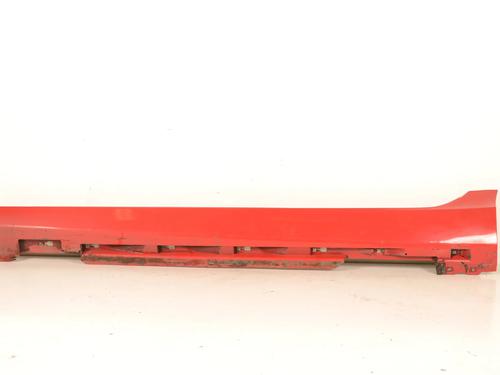 Used Left sideskirt Left sideskirt VOLVO V40 Hatchback (525) D2 (114 hp) 33344430 33344430