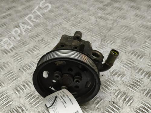 Used Steering pump Steering pump VW TRANSPORTER T5 Van (7HA, 7HH, 7EA, 7EH) 1.9 TDI (85 hp) 39687682 39687682