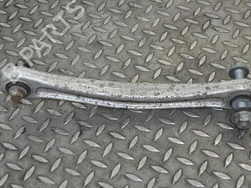 Højre bagtil bærearm PORSCHE CAYENNE (92A) 4.8 Turbo (500 hp) 30243438