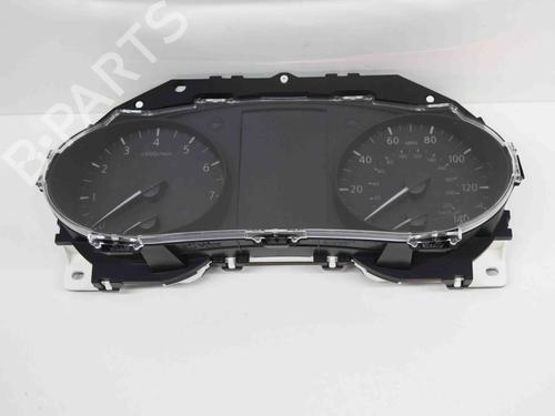 Used Instrument cluster NISSAN QASHQAI II (J11, J11_) 1.2 DIG-T (115 hp) 6768771
