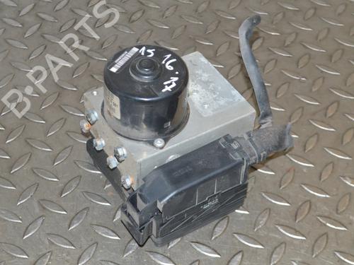 Used ABS pump ABS pump MERCEDES-BENZ CLK Convertible (A209) CLK 200 Kompressor (209.441) (184 hp) 33347575 33347575