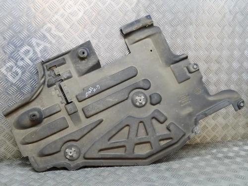 Used Underbody protection VOLVO V90 II Estate (235) D4 (190 hp) 14649302