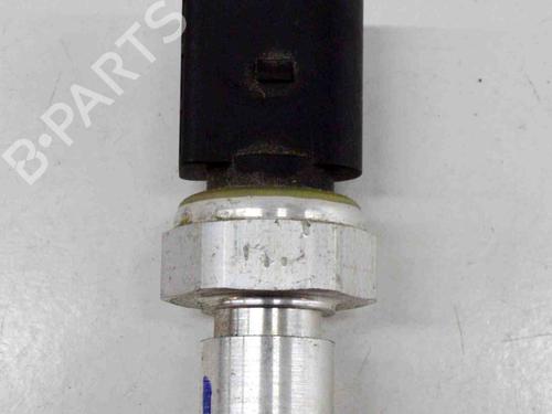 Used Electronic sensor SKODA OCTAVIA III Combi (5E5, 5E6) 2.0 TDI 4x4 (150 hp) 15082474