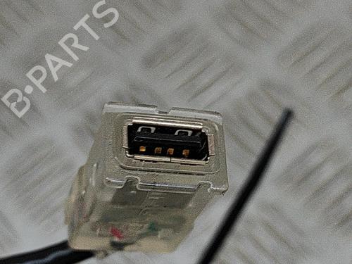 Electronic module TESLA MODEL X (5YJX) 90D AWD | BP20675662M83 