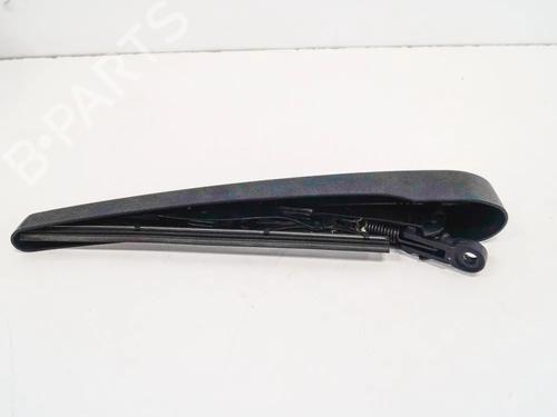 Used Rear windshield wiper arm Rear windshield wiper arm 14663696 14663696
