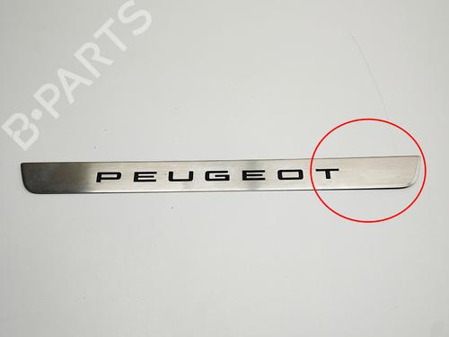 Used Step Step PEUGEOT 208 II (UB_, UP_, UW_, UJ_) e-208 (136 hp) 36458264 36458264