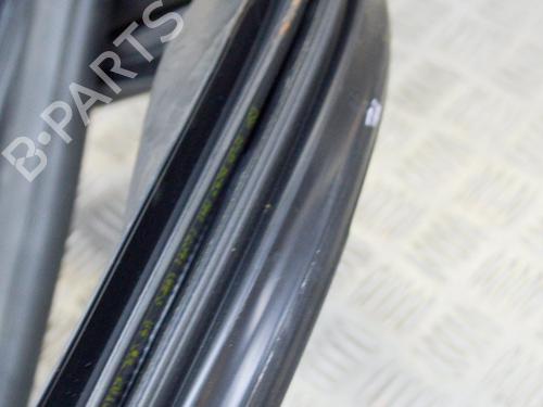 Rubber door seal MASERATI QUATTROPORTE VI 3.8 GT S | BP14628626C142 