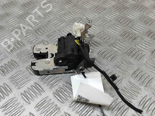 Used Tailgate lock AUDI A4 B9 (8W2, 8WC) 2.0 TDI quattro (190 hp) 24819562