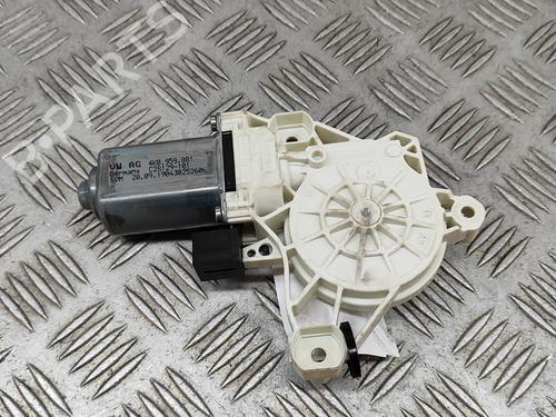 Used Right rear window motor AUDI E-TRON (GEN) 55 quattro (408 hp) 27933386