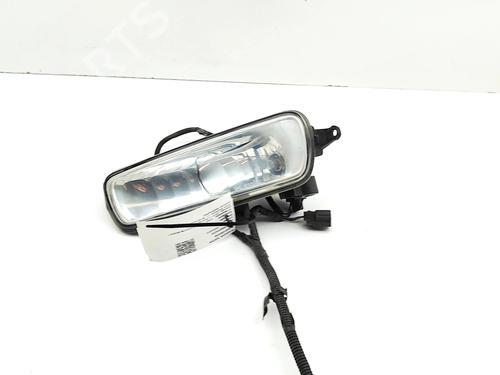 Faro Antiniebla delantero izquierdo Faro Antiniebla delantero izquierdo FORD TRANSIT CUSTOM V362 Bus (F3) 2.0 EcoBlue mHEV (130 hp) 36952640 36952640
