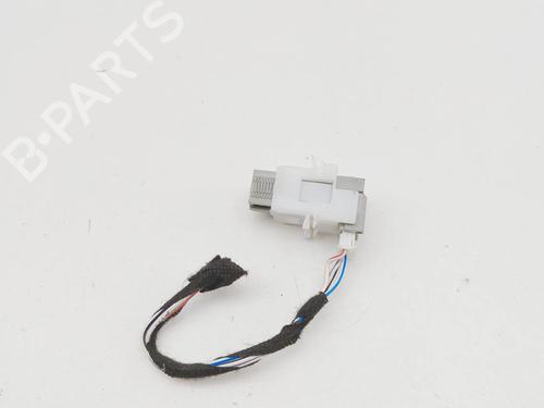 Used Electronic sensor Electronic sensor MERCEDES-BENZ GLA-CLASS (X156) GLA 180 (156.942) (122 hp) 40014461 40014461