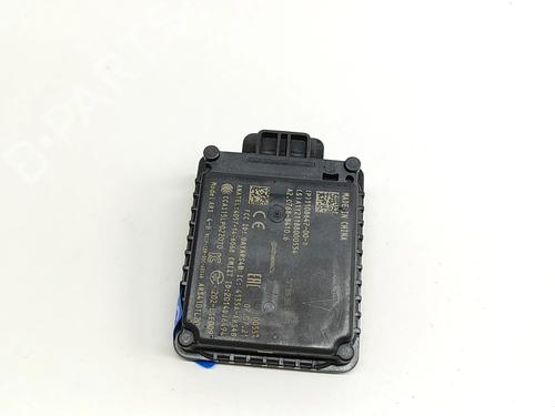 Electronic module TESLA MODEL Y (5YJY) EV Performance All-wheel Drive | BP33371196M83 - Image 3