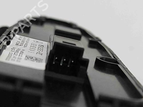 Right front window switch MERCEDES-BENZ C-CLASS Convertible (A205) C 220 d (205.404) | BP29542995I26 