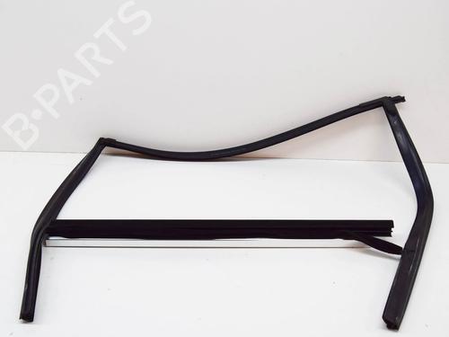 Dørliste Dørliste BMW 7 (F01, F02, F03, F04) 740 d (306 hp) 14619456 14619456