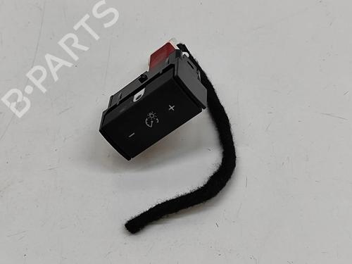 Used Switch NISSAN QASHQAI III (J12) 1.3 DIG-T (140 hp) 28565349