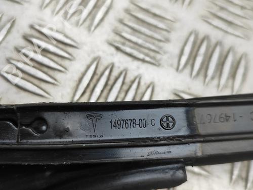 Gummiliste TESLA MODEL Y (5YJY) Long Range All-wheel Drive | BP30856779C142 