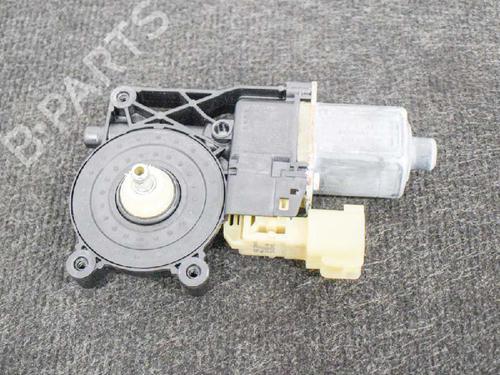 Rudehejsemotor bagstkærm højre FORD KUGA II (DM2) 2.0 TDCi | BP6758739E22 