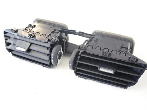 Used Air vent Air vent BMW X1 (F48) xDrive 20 i (192 hp) 33339559 33339559